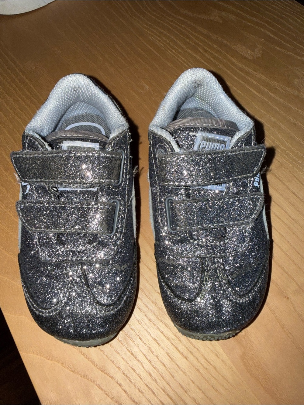 Puma Kids Glitter Velcro Sneakers
